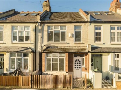 3 Bed Terraced House, Willow Vale, W12