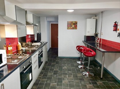 6 Bed Terraced House, Reading, RG1