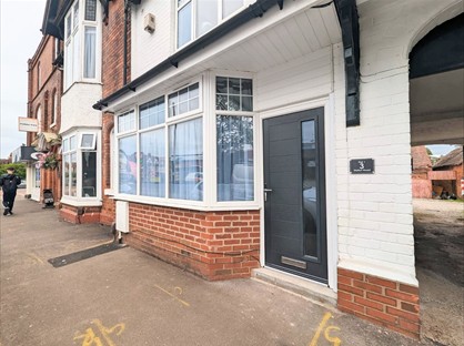 1 Bed Flat, Northfield, B31