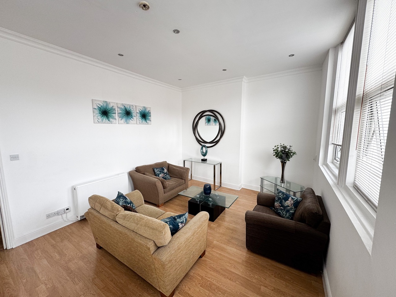2 Bed Flat, Orchard House, LE1, N1 7GU
