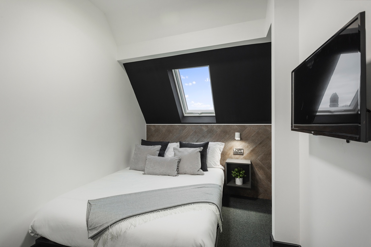 Additional image 3 of Room in a Shared Flat, King Alfred St, DE22, N1 7GU