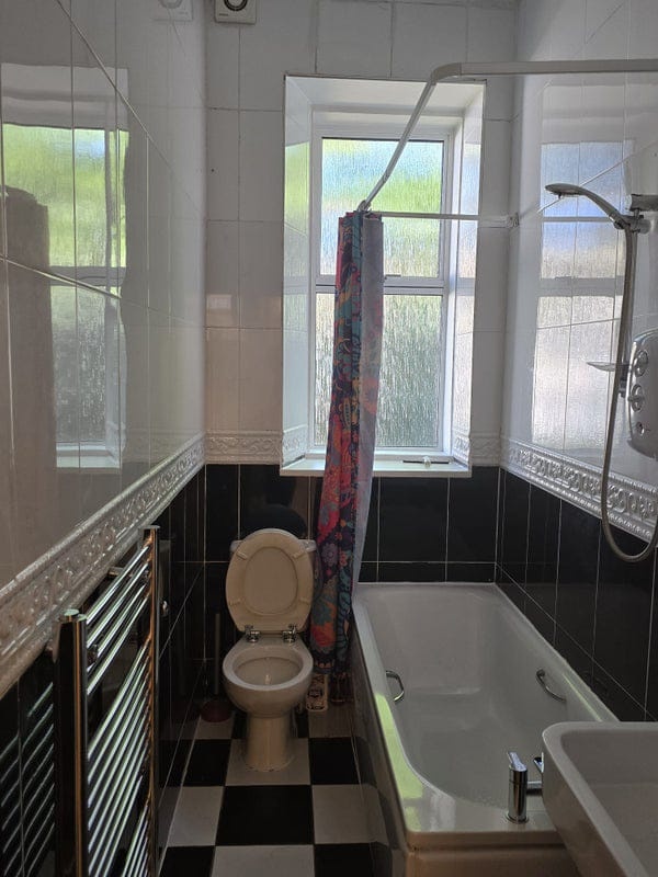 Additional image 4 of Room in a Shared Flat, Brunswick St, EH7, N1 7GU