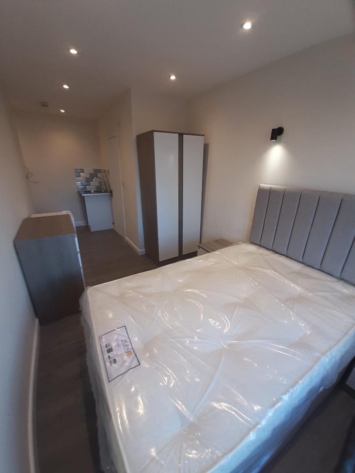 Additional image 16 of Studio Flat, Rose Hill, OX4, N1 7GU