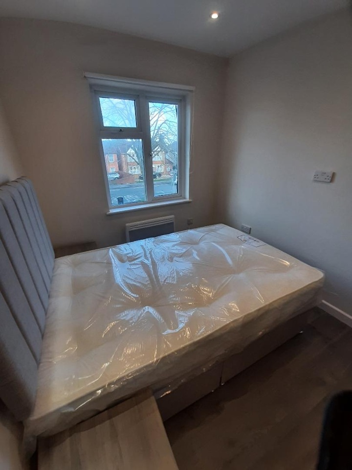 Additional image 18 of Studio Flat, Rose Hill, OX4, N1 7GU