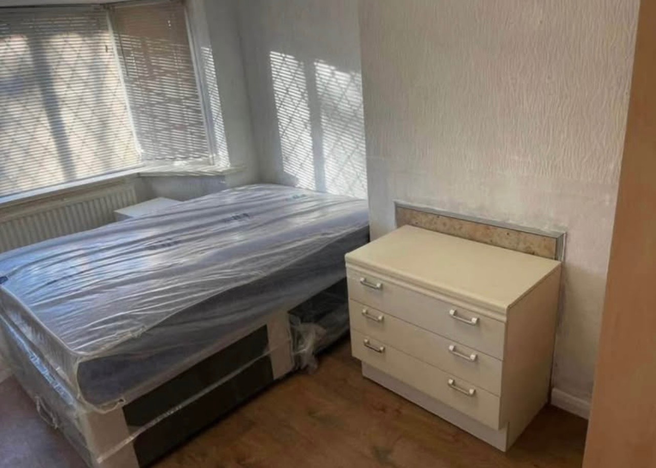 Room in a Shared House, Hathersage Road, B42