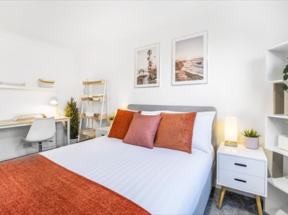 4 Bed Semi-Detached House, Angus Court, PE3