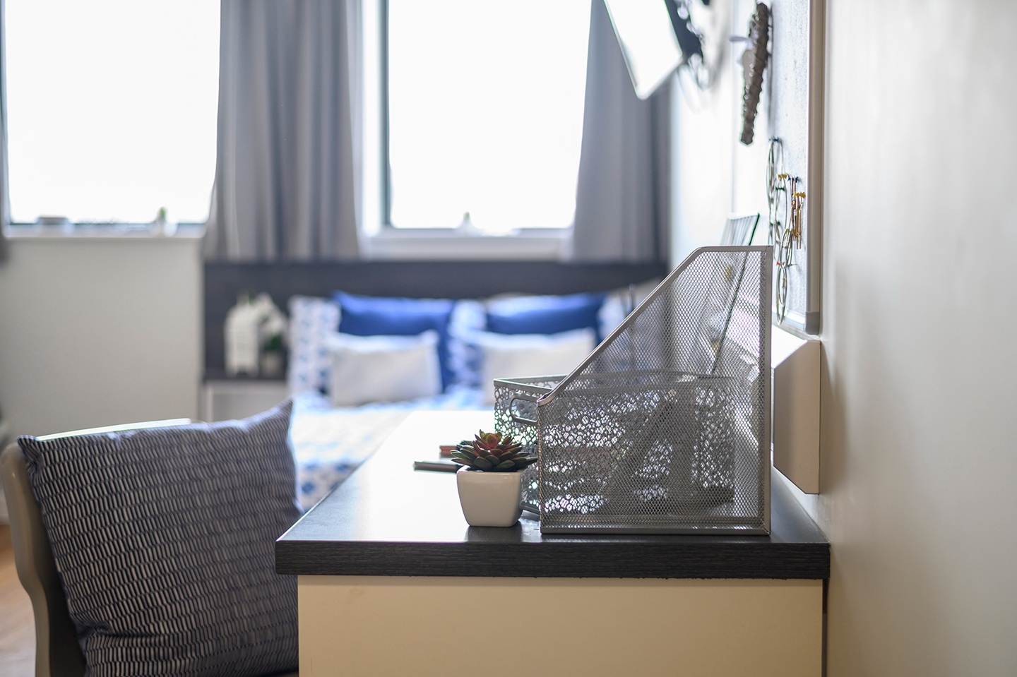 Additional image 2 of Studio Flat, Queen St, S1, N1 7GU