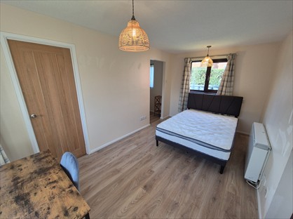 Studio Flat, Brackyn Road, CB1