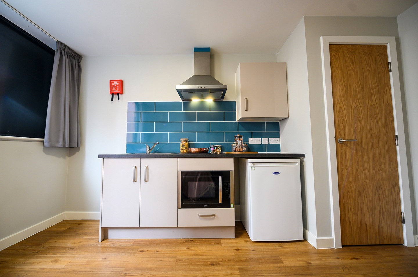 Additional image 4 of Studio Flat, Queen St, S1, N1 7GU