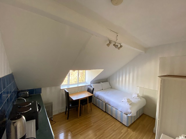 Additional image 2 of Room in a Shared House, Holland Road, W14, N1 7GU