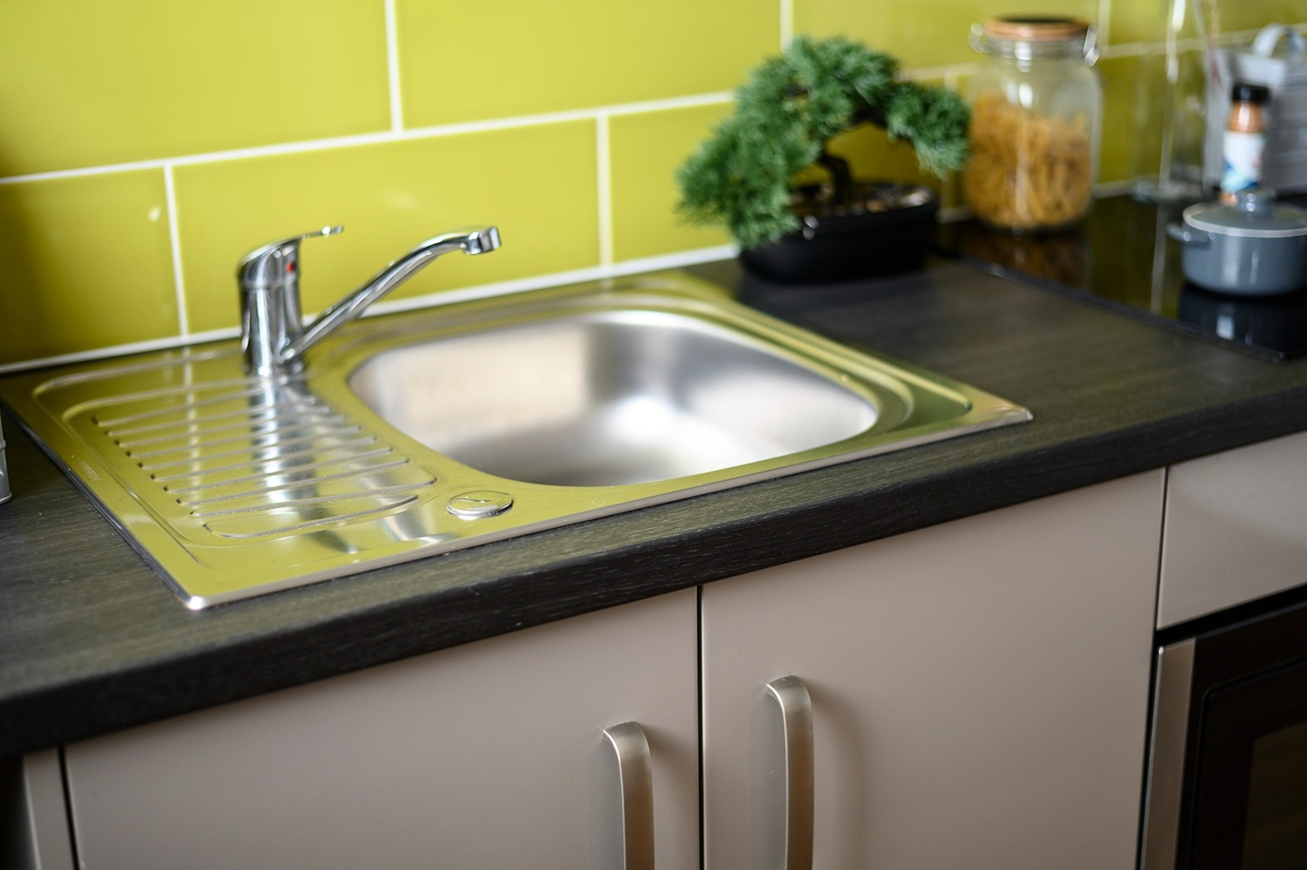 Additional image 4 of Studio Flat, Queen St, S1, N1 7GU