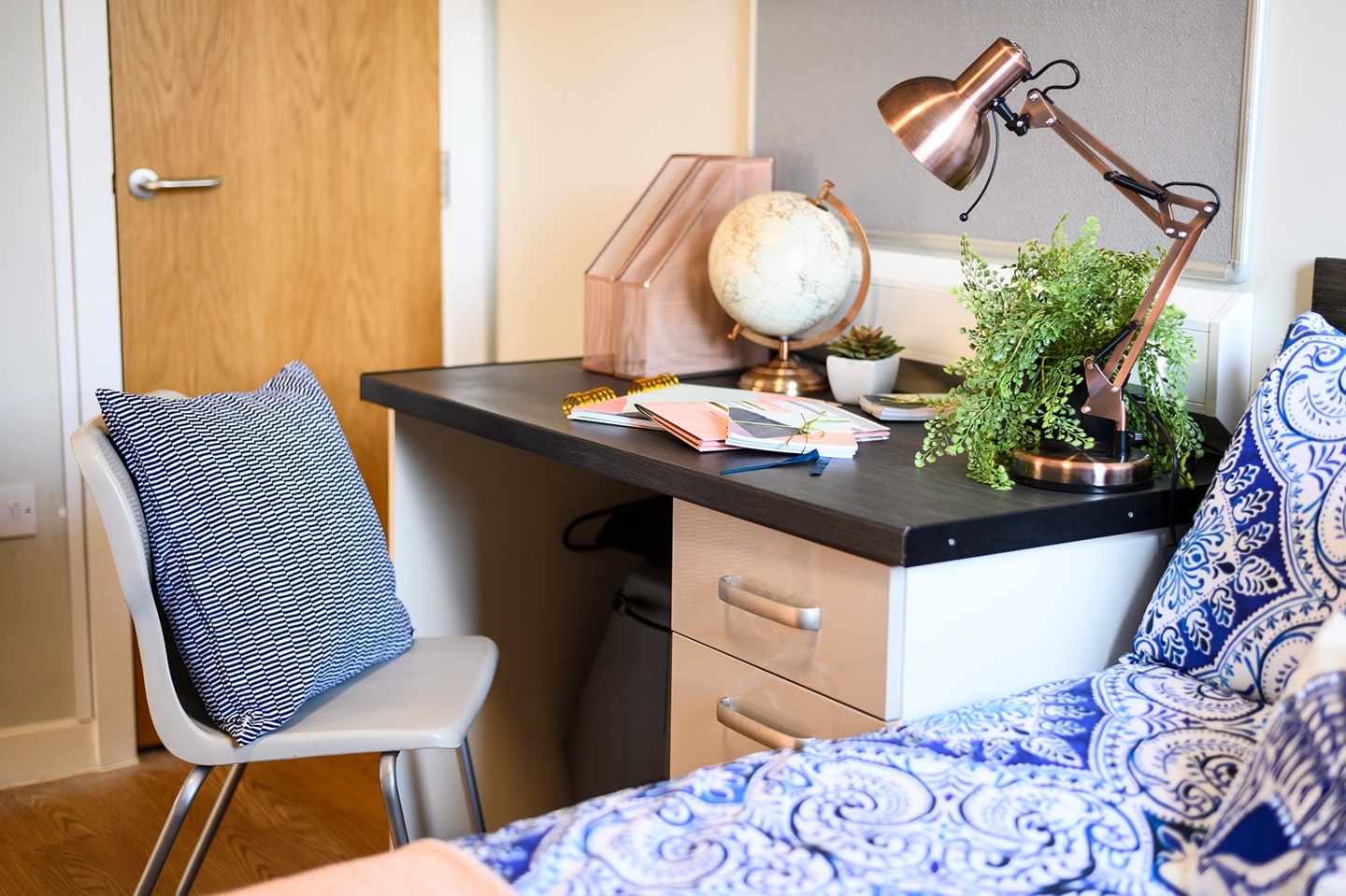 Additional image 3 of 3 Bed Flat, Queen St, S1, N1 7GU