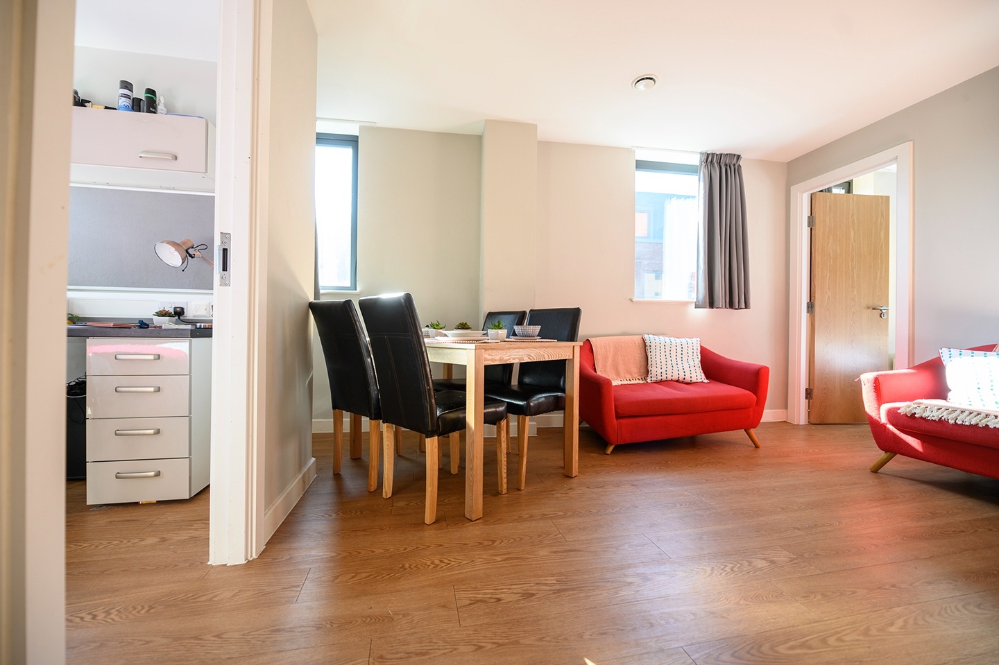 Additional image 10 of 3 Bed Flat, Queen St, S1, N1 7GU