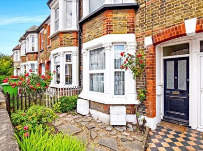 1 Bed Flat, Hawthorn Road, DA6