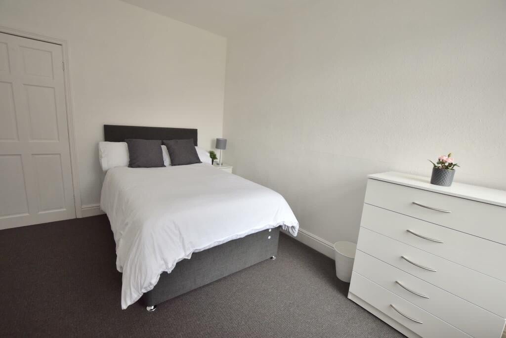 Room in a Shared House, Howe St, DE22, N1 7GU