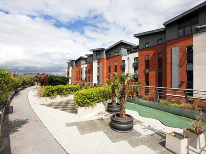 2 Bed Flat, The Quarter, CH1