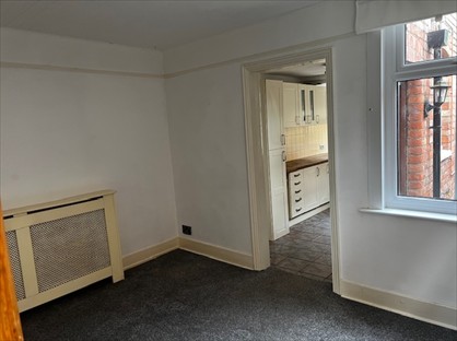 2 Bed Semi-Detached House, Limes Avenue, LE13
