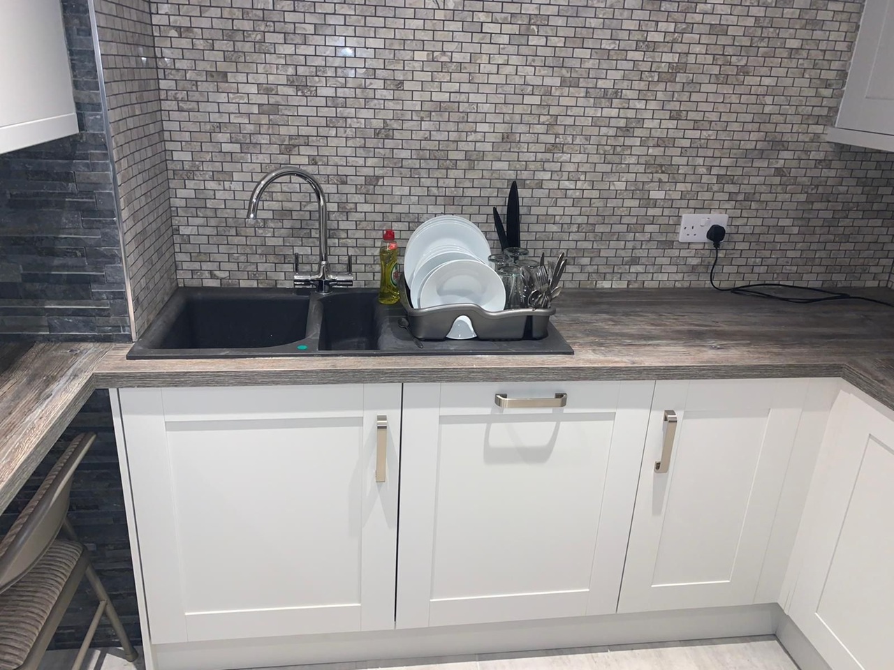 Additional image 2 of Bedsit, Humber Avenue, CV1, N1 7GU