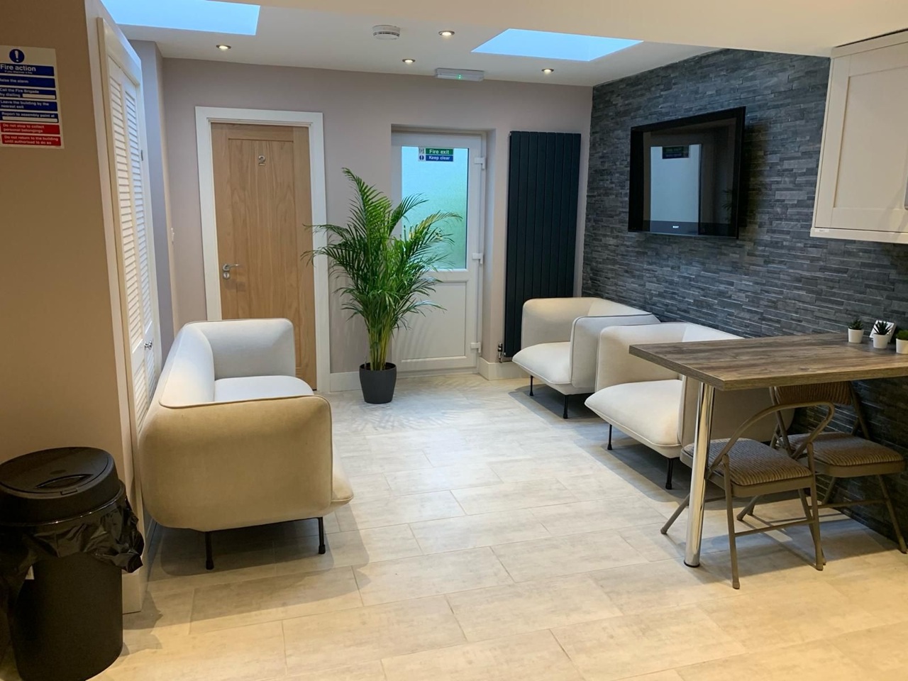 Additional image 7 of Bedsit, Humber Avenue, CV1, N1 7GU