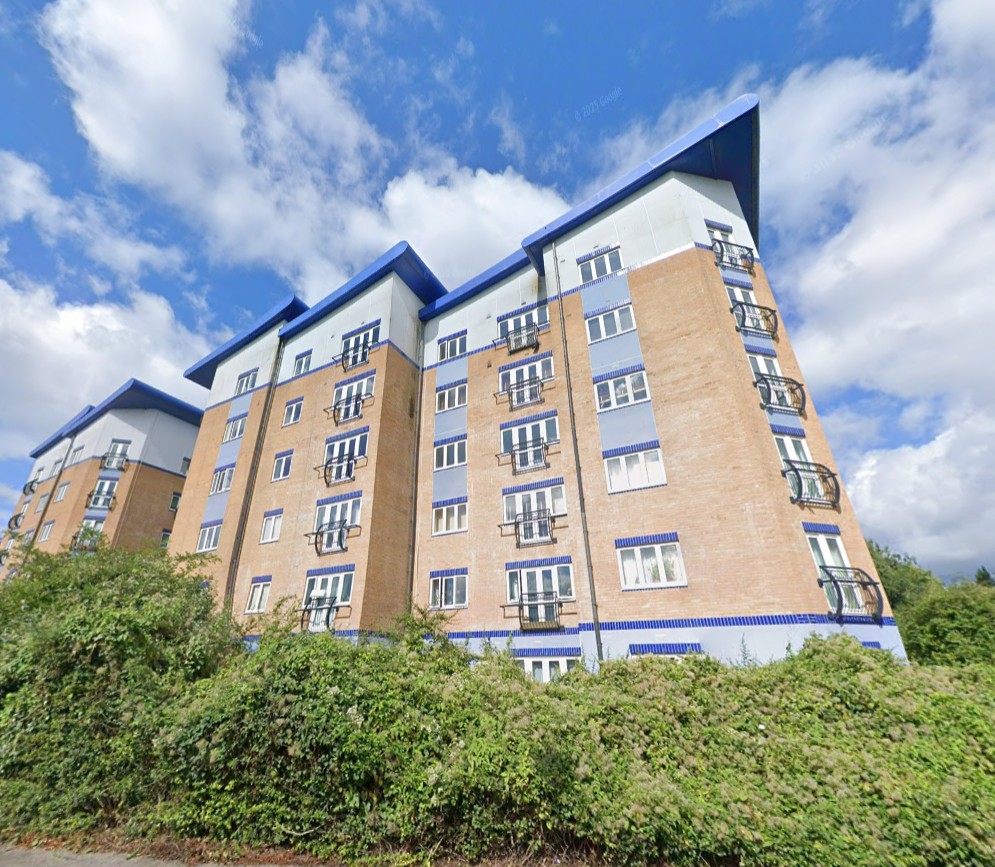 1 Bed Flat, Napier Road, RG1, N1 7GU