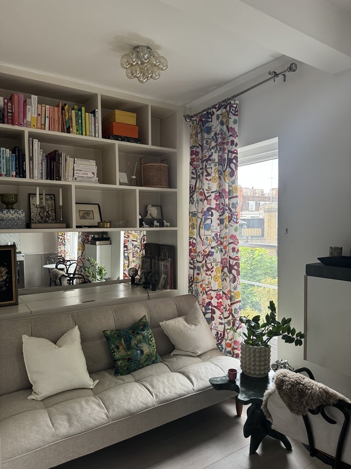 1 Bed Flat, Embankment Gardens, SW3