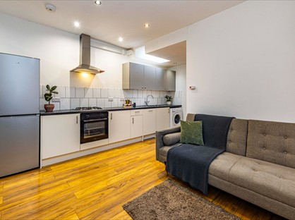 4 Bed Flat, Beeston, NG9