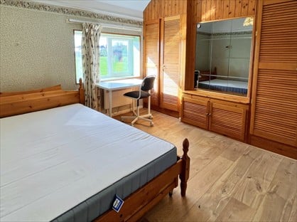 4 Bed End Terrace, Brabazon Road, BS34