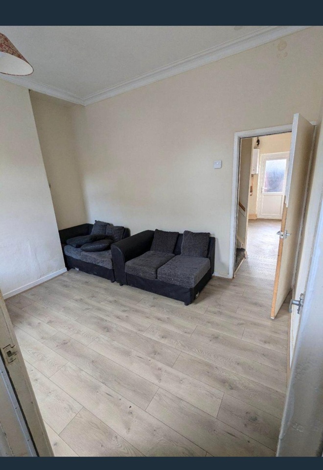 Additional image 7 of 2 Bed Terraced House, Worsley Avenue, M40, N1 7GU