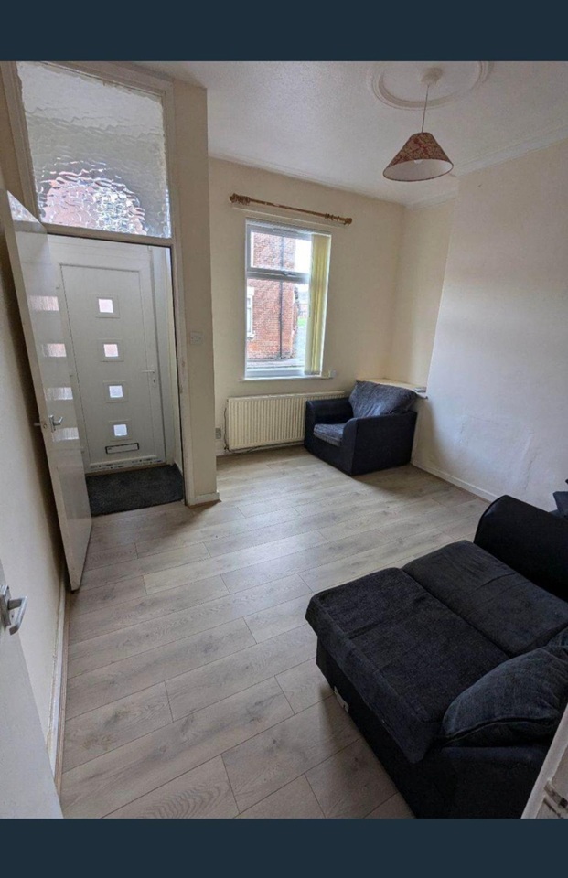 Additional image 9 of 2 Bed Terraced House, Worsley Avenue, M40, N1 7GU