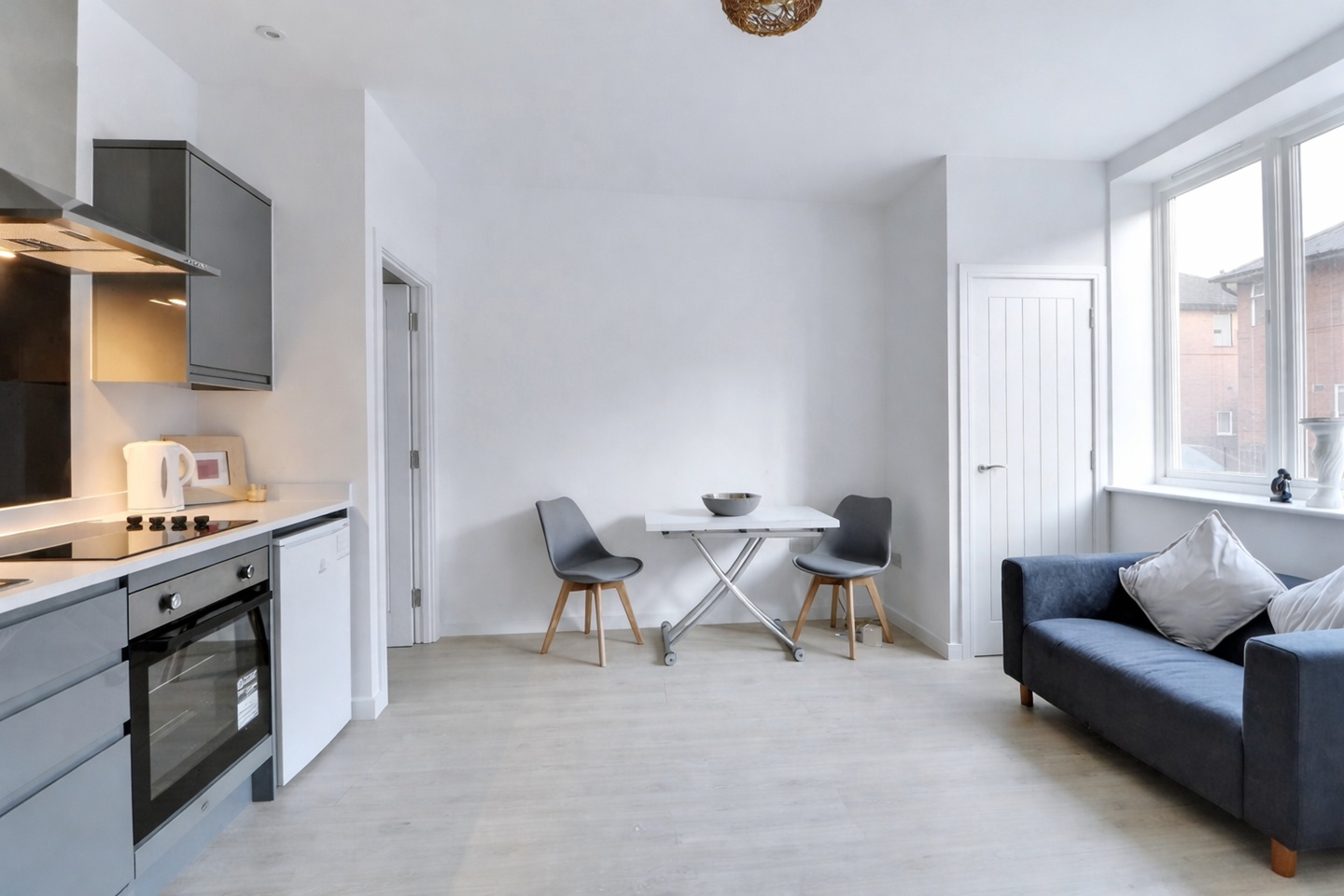 1 Bed Flat, Cliff Road, NG1, N1 7GU