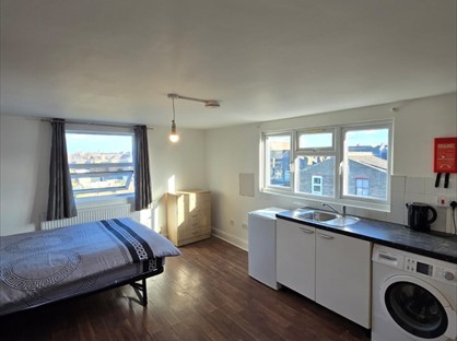 Studio Flat, St. Pauls Road, N17