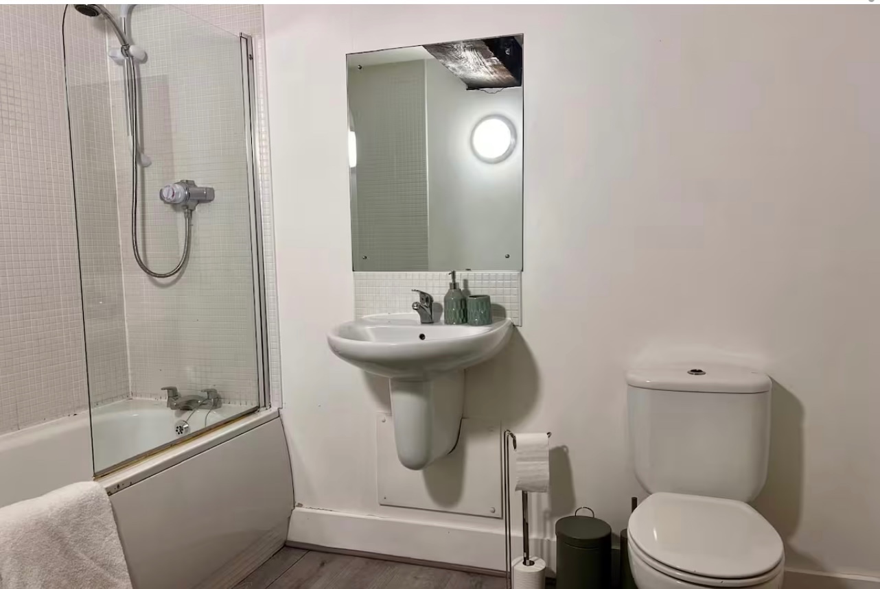 Additional image 5 of 1 Bed Flat, Henry St, L1, N1 7GU