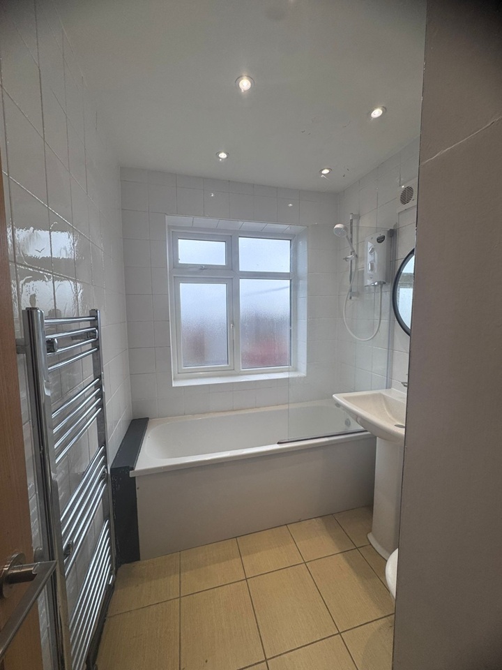 Additional image 13 of 3 Bed Detached House, Richard Road, S60, N1 7GU