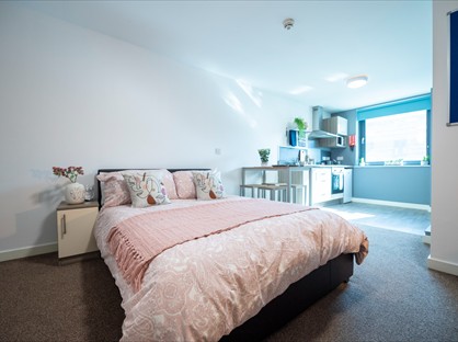 Studio Flat, Corporation Road, TS1