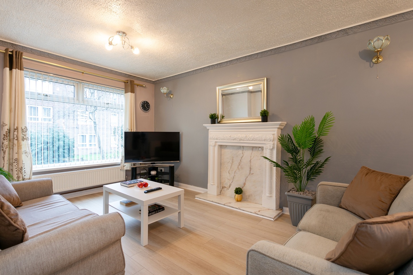 3 Bed Terraced House, Water Slacks Drive, S13, N1 7GU