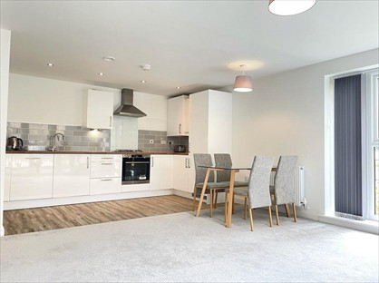 1 Bed Flat, Kier House, B5