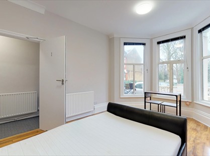 Room in a Shared House, Falkland Road, N8