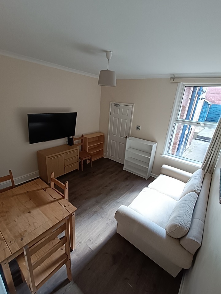 Room in a Shared House, Kensington Road, CV5, N1 7GU