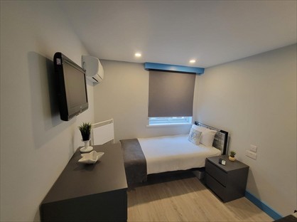 Studio Flat, London Road, CR7