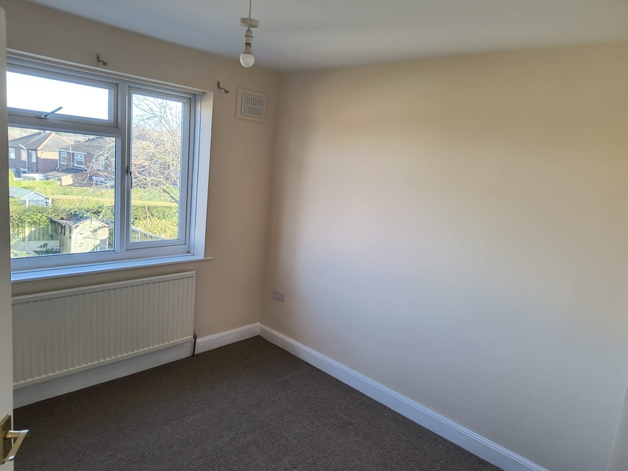 Additional image 25 of 3 Bed Semi-Detached House, Seagrave Drive, S12, N1 7GU