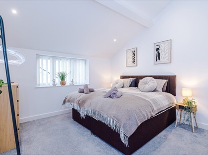 2 Bed Penthouse, Mollington, CH1