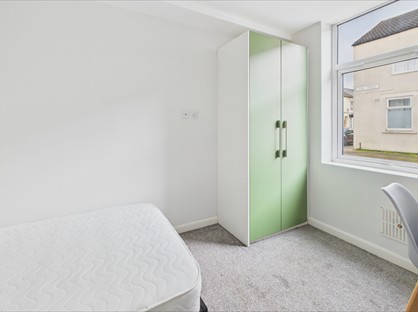 4 Bed Terraced House, Teak St, TS1