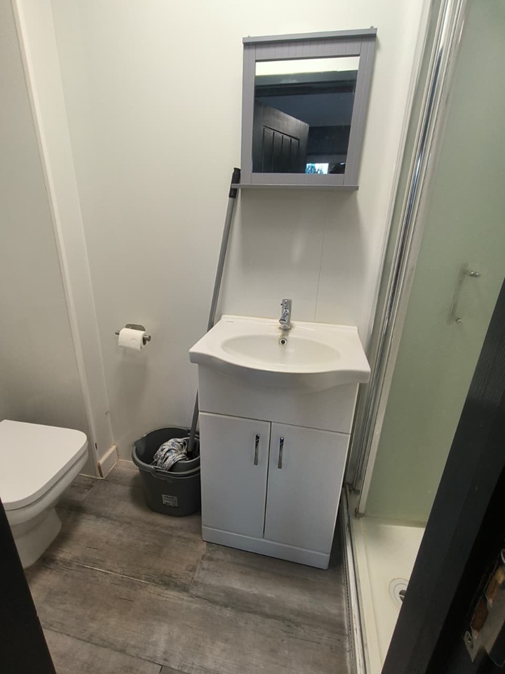 Studio Flat, Laud Close, RG1, N1 7GU