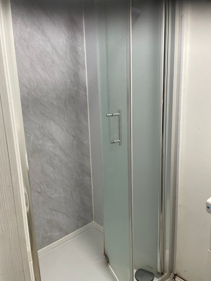 Additional image 3 of Studio Flat, Laud Close, RG1, N1 7GU