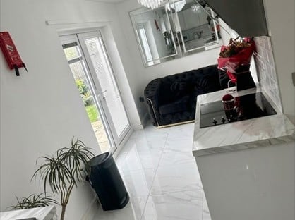 Room in a Shared House, Church Road, B31