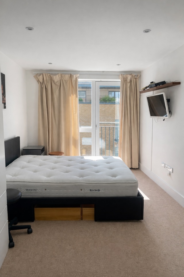 Additional image 6 of 2 Bed Flat, Marlowe House, CB5, N1 7GU