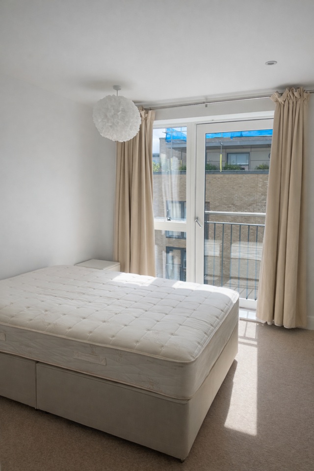 Additional image 5 of 2 Bed Flat, Marlowe House, CB5, N1 7GU