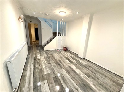 4 Bed Terraced House, Ravensfield, SS14