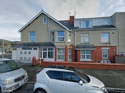1 Bed Flat, Trinity Avenue, LL30