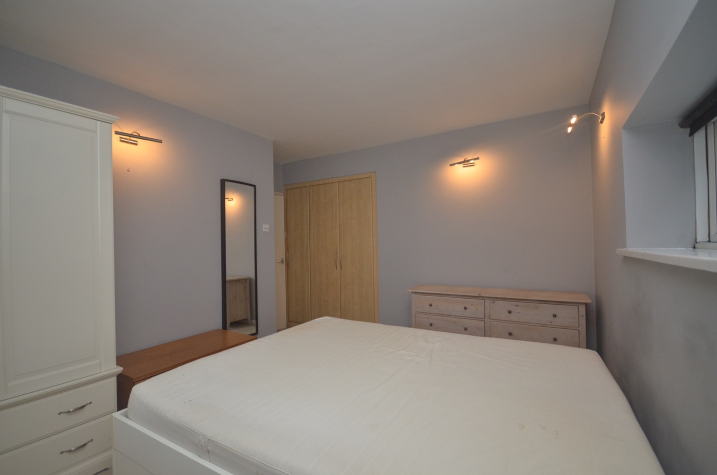Additional image 9 of 2 Bed Flat, Herne Hill, SE24, N1 7GU